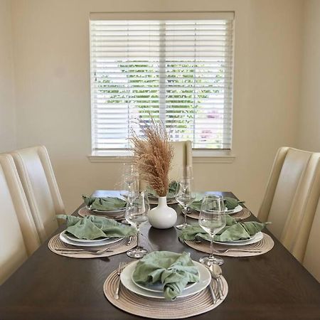 רינו New Upscale House, Tahoe 30-Min W/ Cal King מראה חיצוני תמונה