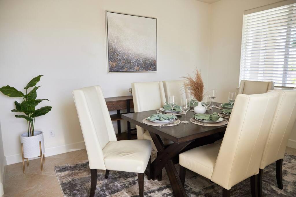 רינו New Upscale House, Tahoe 30-Min W/ Cal King מראה חיצוני תמונה